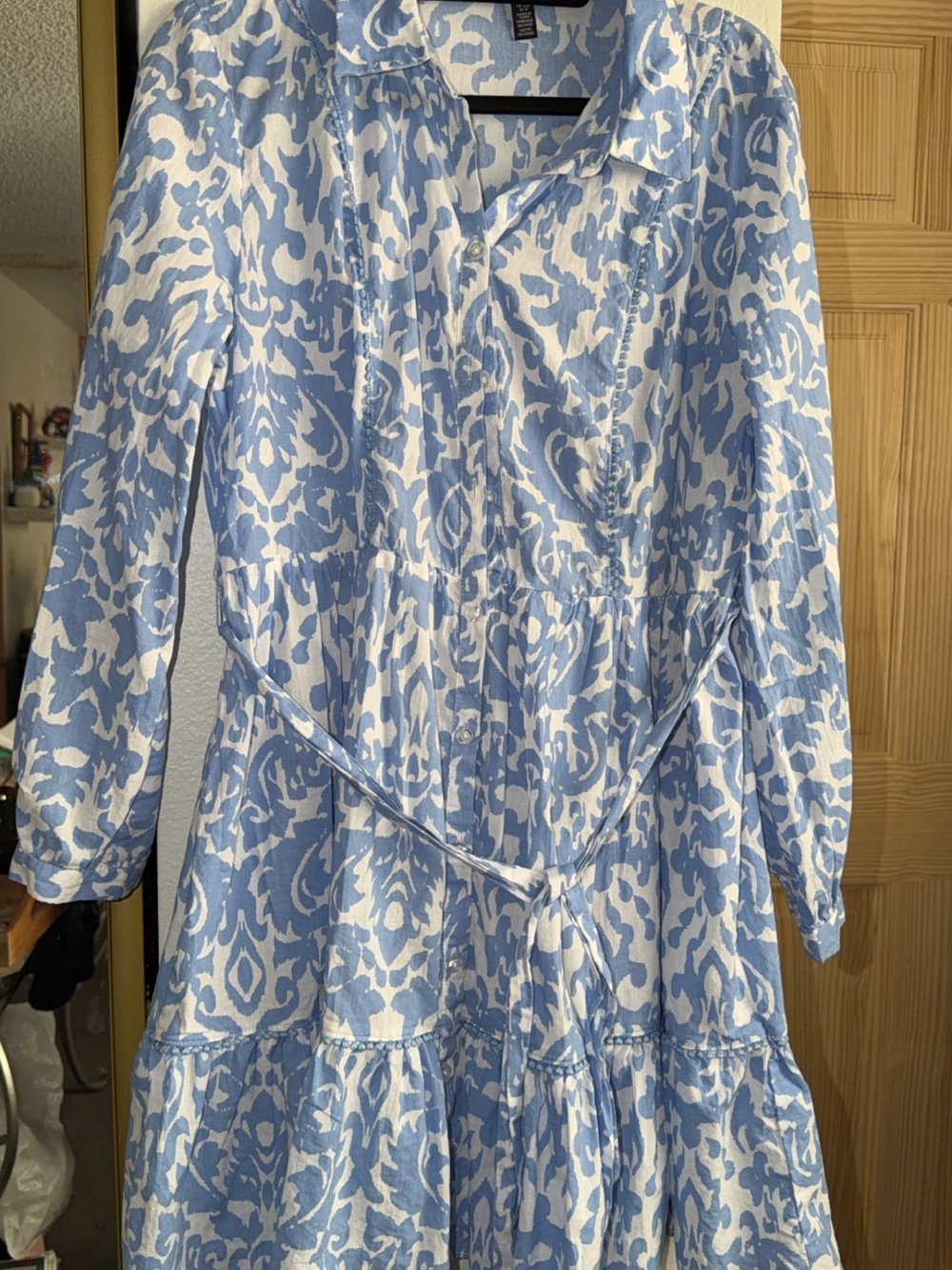 Ellen Tracy Blue and White Printed Tiered Long-Sleeve Shirt Dress
